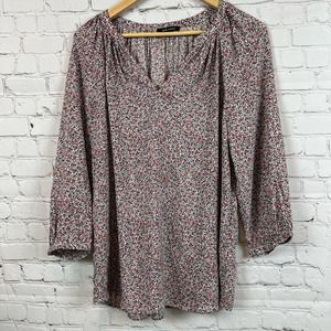 Anne Carson Light Flowy Floral blouse 3/4 Sleeve L